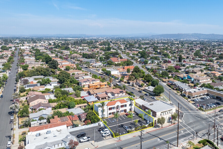 More Photos Of 616 S Del Mar Ave, San Gabriel Office Residential For Lease