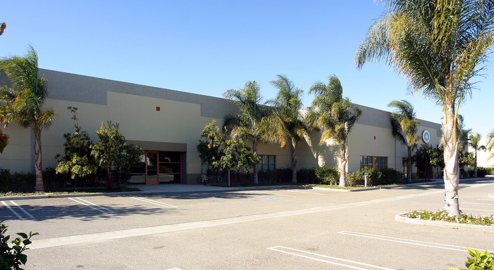 More Photos Of 1301 Maulhardt Ave, Oxnard Manufacturing For Lease