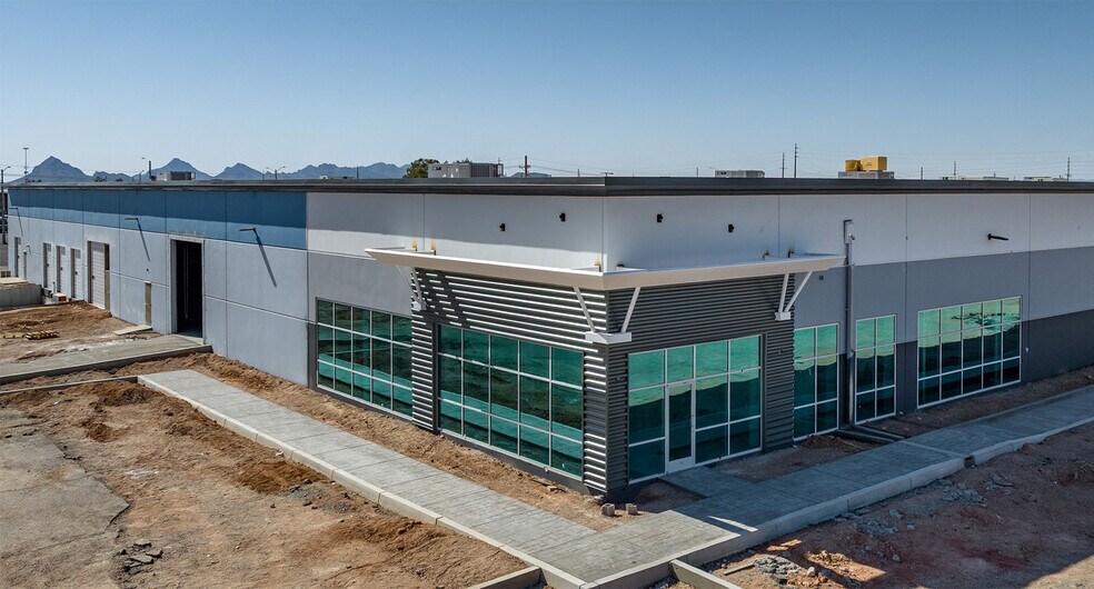 Primary Photo Of 5120 S Julian Dr, Tucson Service For Lease