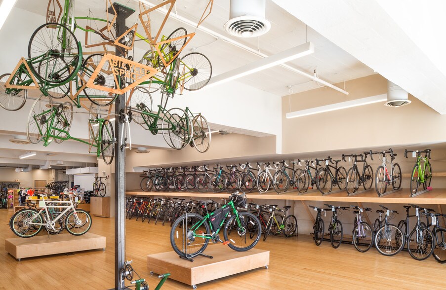 More Photos Of 2424 18th St NW, Washington Office For Lease