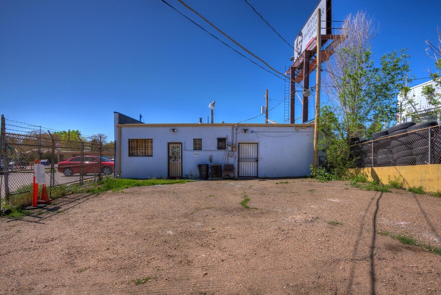 More Photos Of 2739-2741 W Alameda Ave, Denver Storefront For Sale