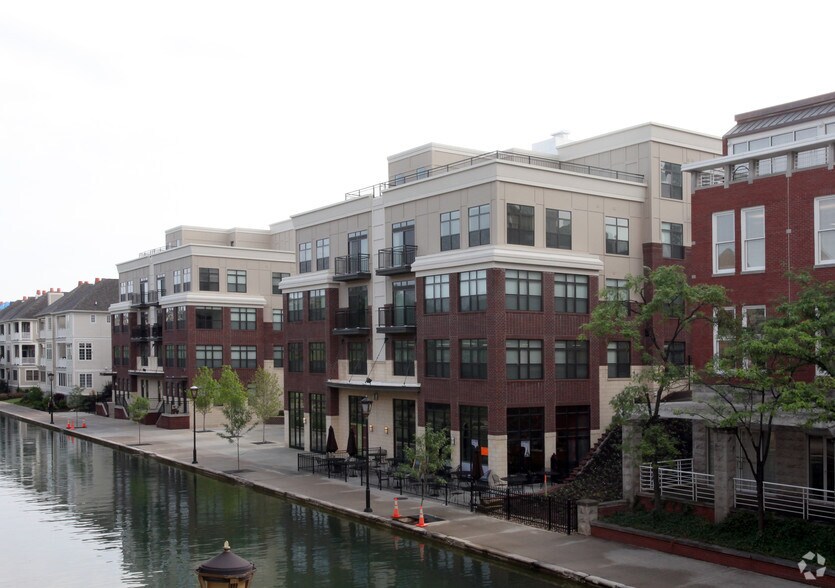 More Photos Of 310 W Michigan St, Indianapolis Apartments For Lease