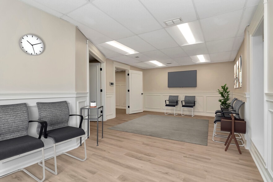 More Photos Of 3205 W Waters Ave, Tampa Medical For Sale