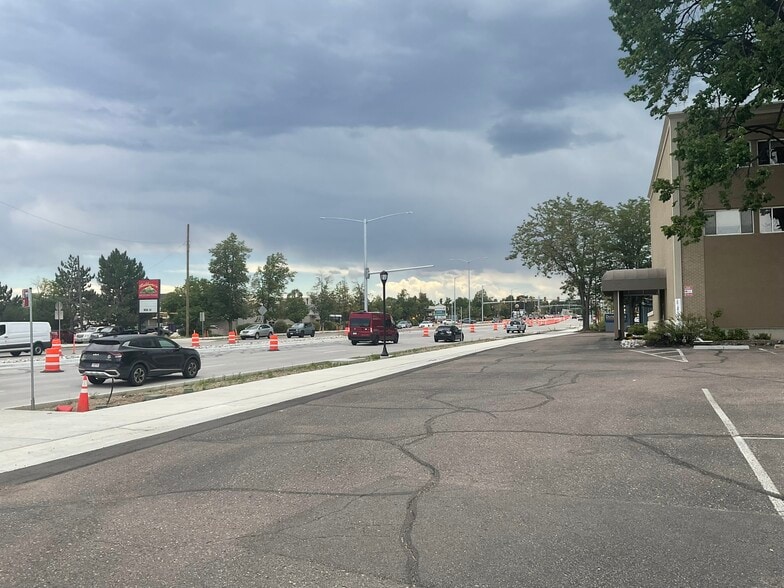 More Photos Of 4045 N Wadsworth Blvd, Wheat Ridge Office For Sale