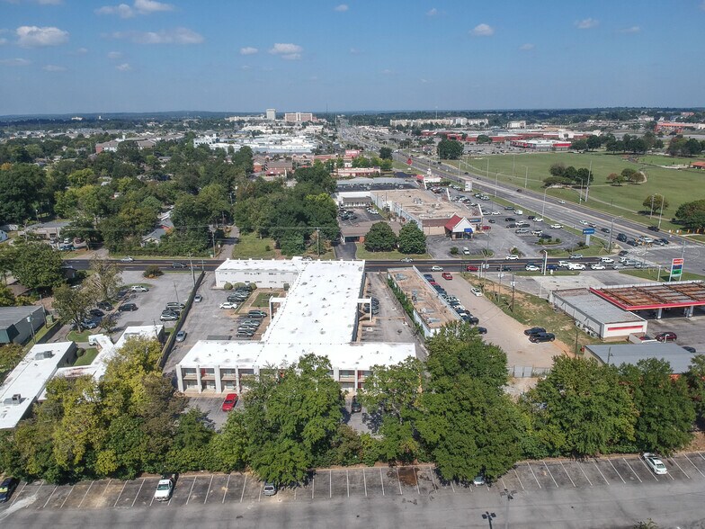More Photos Of 603 Hargrove Rd, Tuscaloosa Apartments For Sale