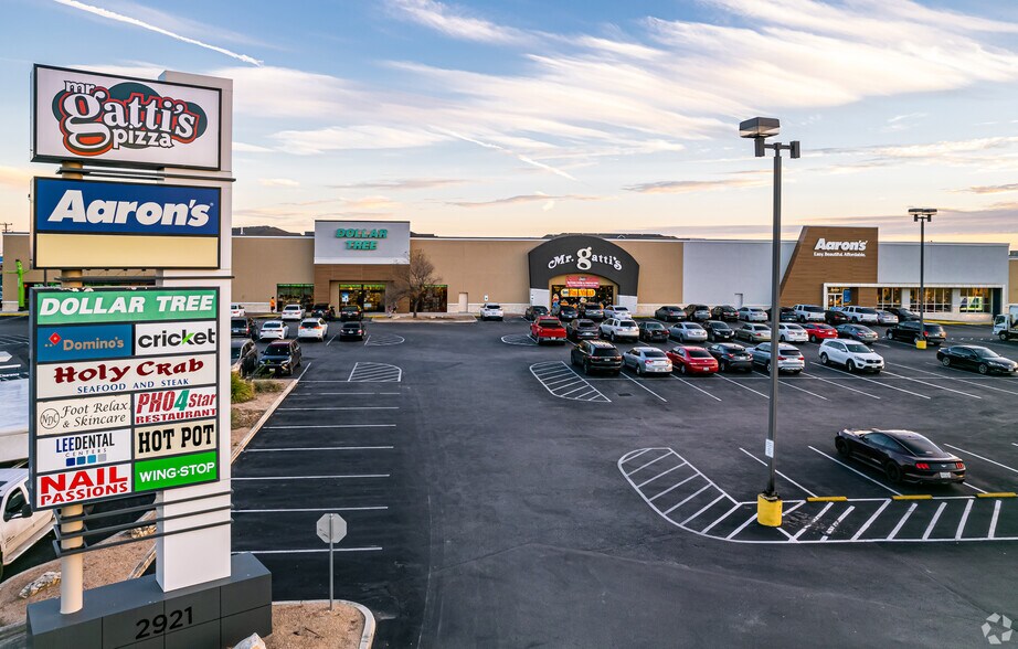 More Photos Of 2921-2935 Pat Booker Rd, Universal City Unknown For Lease