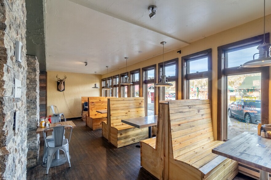 More Photos Of 1000 Grand Ave, Grand Lake Restaurant For Sale
