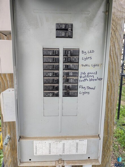 More Photos Of 1300 SE 3rd Ave, Miller Land For Sale