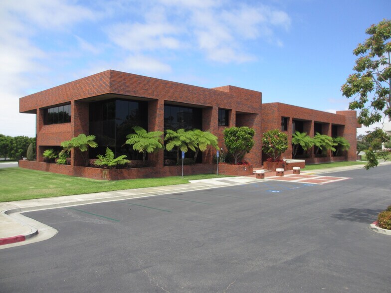 Primary Photo Of 17 Corporate Plaza Dr, Newport Beach Office For Lease