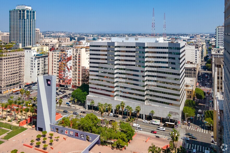 More Photos Of 550 S Hill St, Los Angeles Office For Lease