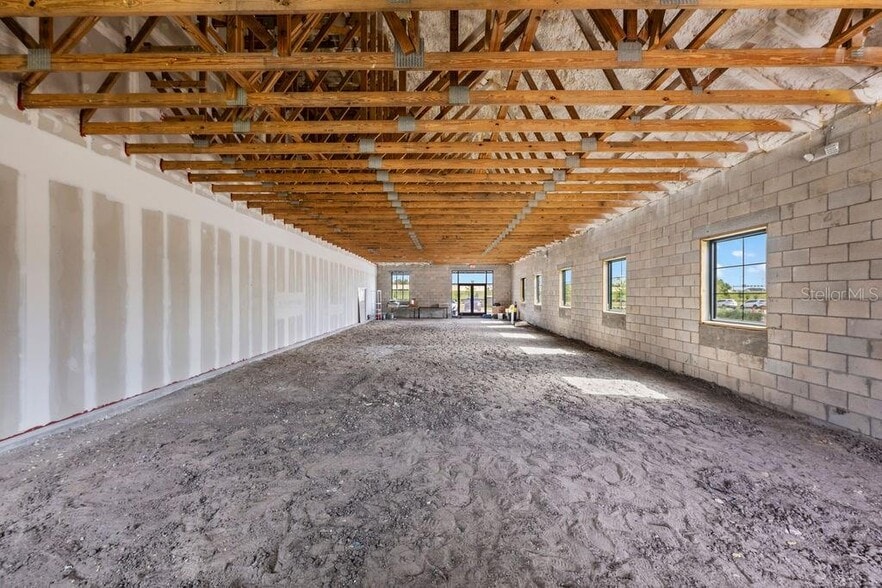 More Photos Of 12283 Stoneybrook West Pky, Winter Garden Storefront Retail Office For Lease