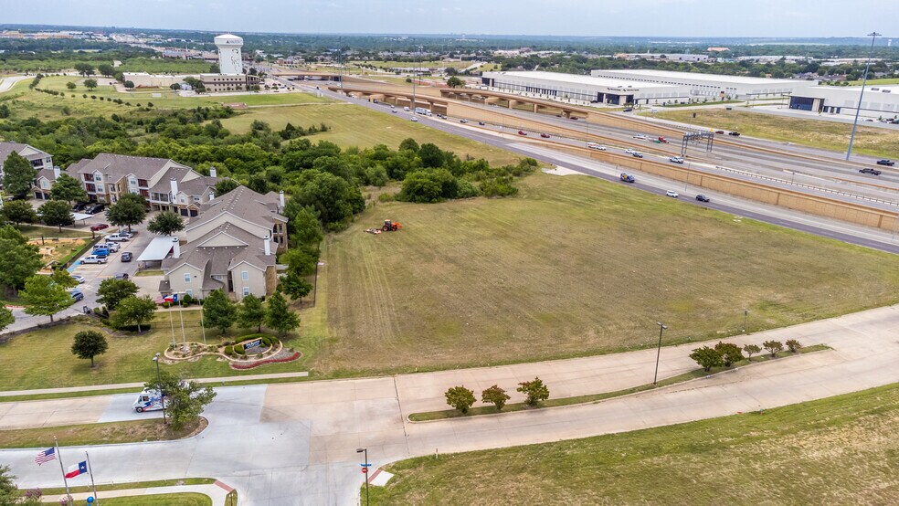 More Photos Of 5280 Fossil Creek Blvd, Haltom City Land For Lease