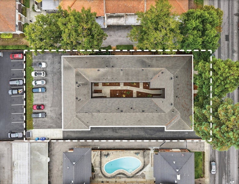 More Photos Of 239 Easy St, Mountain View Apartments For Sale