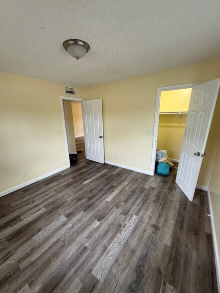 More Photos Of 712-714 S F St, Lake Worth Apartments For Sale