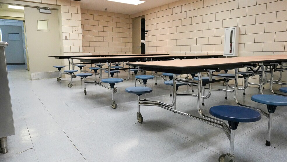 More Photos Of 4815 Shed Rd, Bossier City Specialty For Lease