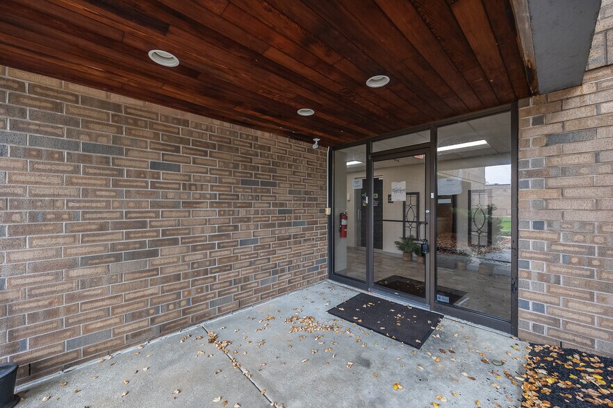 More Photos Of 728 Springdale Dr, Exton Office For Lease