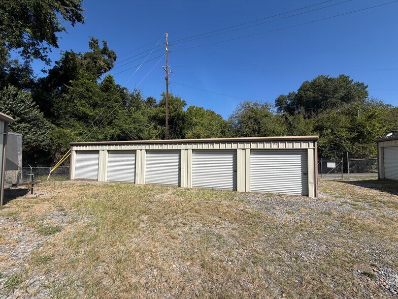More Photos Of 1200 Dean Ave SE, Rome Self Storage For Sale