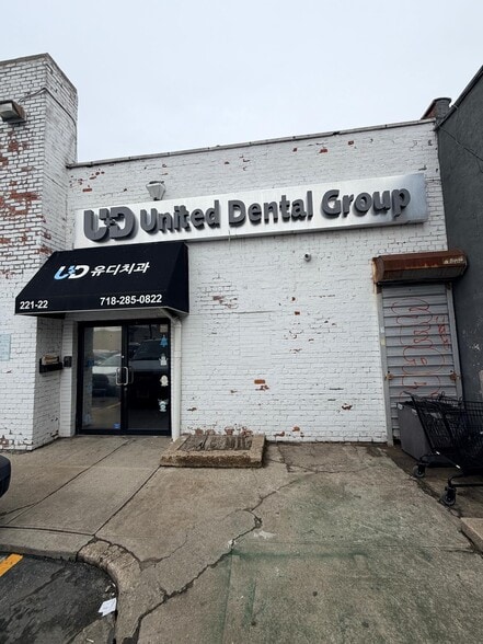 More Photos Of 22102-22150 Horace Harding Expy, Oakland Gardens Storefront For Lease