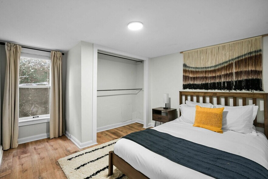 More Photos Of 101 Pennsylvania Ave, Binghamton Apartments For Sale