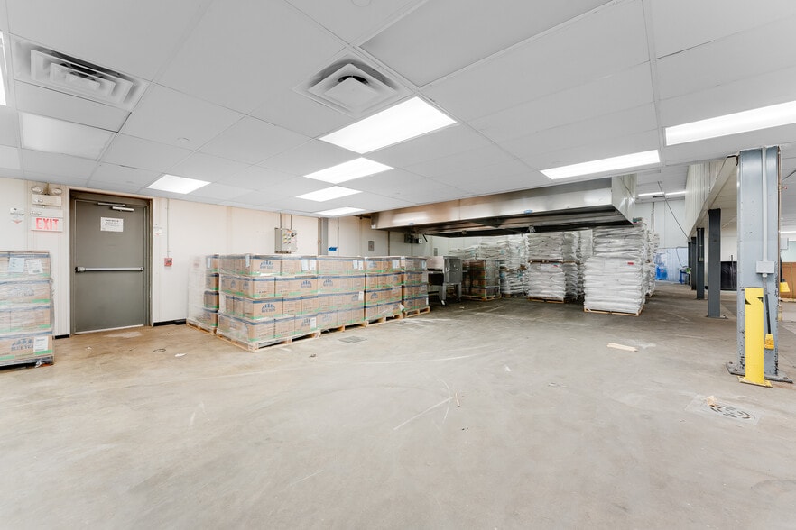 More Photos Of 111 Terence Dr, Pittsburgh Warehouse For Sale