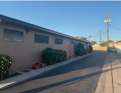 More Photos Of 5665 Freeport Blvd, Sacramento Office For Lease