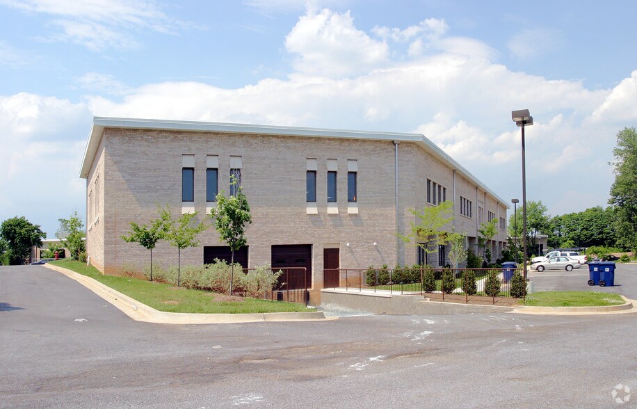 More Photos Of 8300-8340 Helgerman Ct, Gaithersburg Flex For Lease