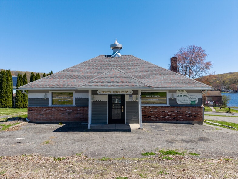 Primary Photo Of 305 South St, Plymouth Storefront Retail Office For Sale