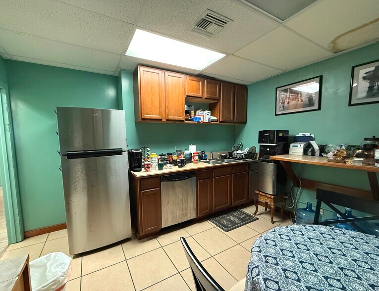 More Photos Of 500 Memorial Cir, Ormond Beach Medical For Sale