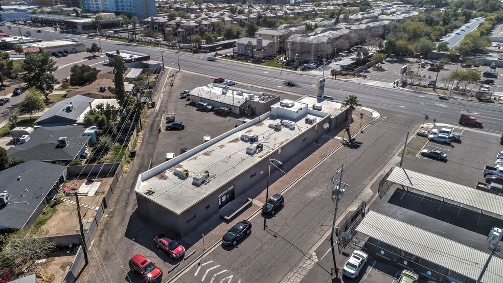 More Photos Of 626 W Indian School Rd, Phoenix Storefront Retail Office For Sale