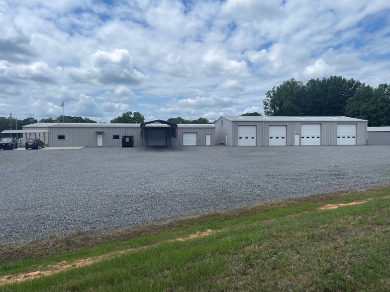 Primary Photo Of 2698 Gibbs Rd, Reidsville Industrial For Sale