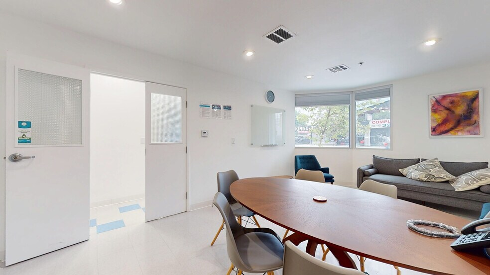 More Photos Of 6926 Melrose Ave, Los Angeles Loft Creative Space For Sale