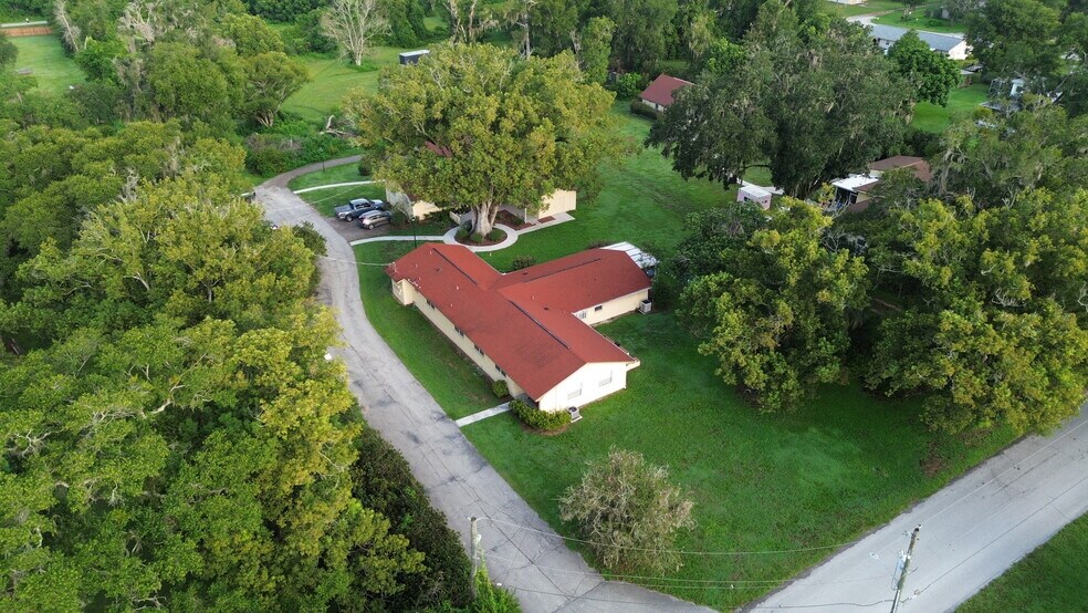 More Photos Of 37623 Camphor Dr, Dade City Apartments For Sale