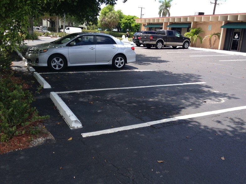 More Photos Of 3400 Powerline Rd, Fort Lauderdale Unknown For Lease