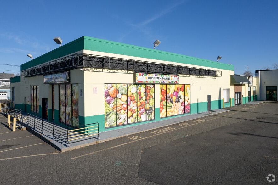 More Photos Of 61-69 Rt 46, Lodi Flex For Sale