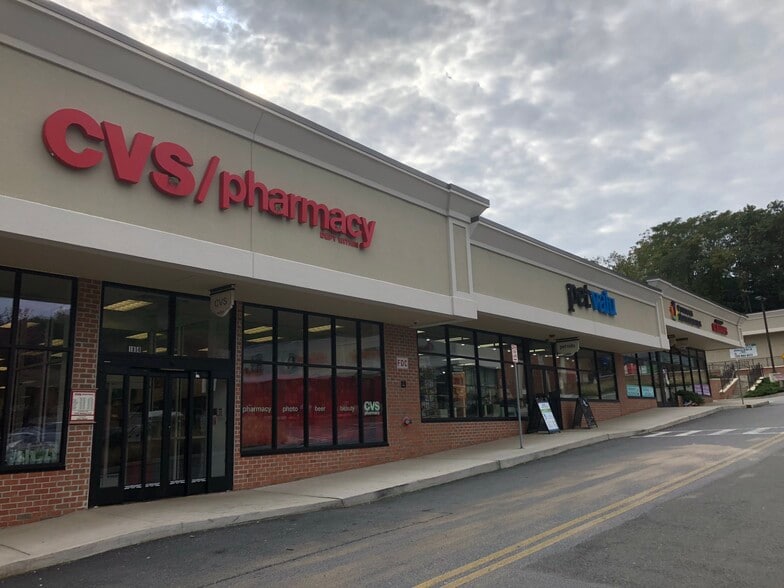 More Photos Of 1868-1924 Pleasantville Rd, Briarcliff Manor Village Unknown For Lease