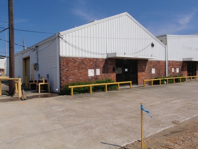 Primary Photo Of 4925. Jefferson Hwy, New Orleans Office For Lease