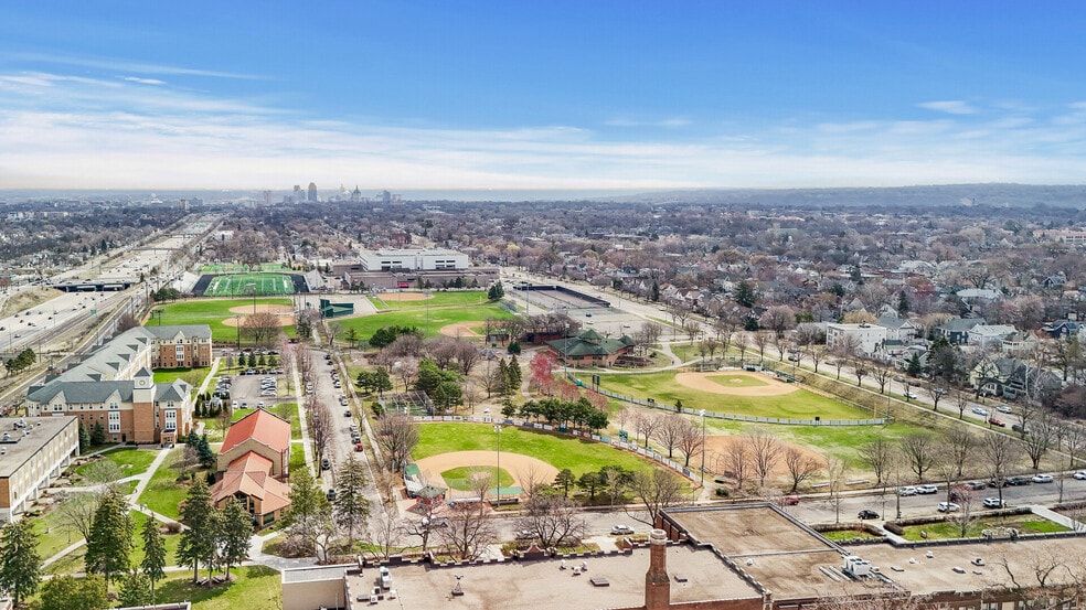 More Photos Of 1232 Marshall Ave, Saint Paul Apartments For Sale