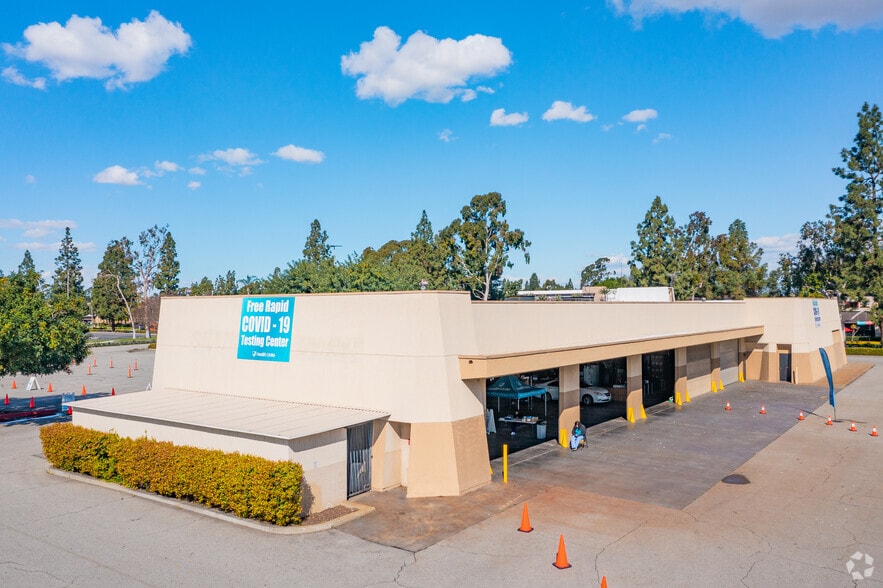 More Photos Of 239 Los Cerritos Mall, Cerritos Unknown For Lease