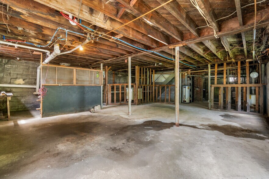 More Photos Of , Kingston Multifamily For Sale