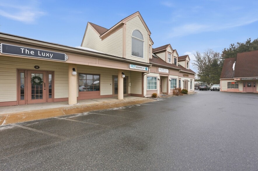 More Photos Of 200 Center St, Ludlow Medical For Sale