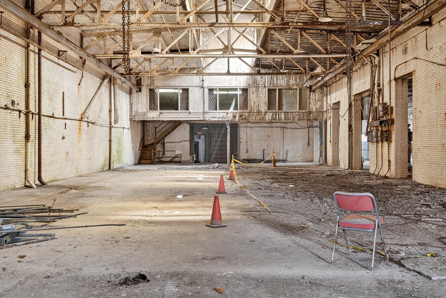 More Photos Of 662 Fillmore Ave, Buffalo Industrial For Sale