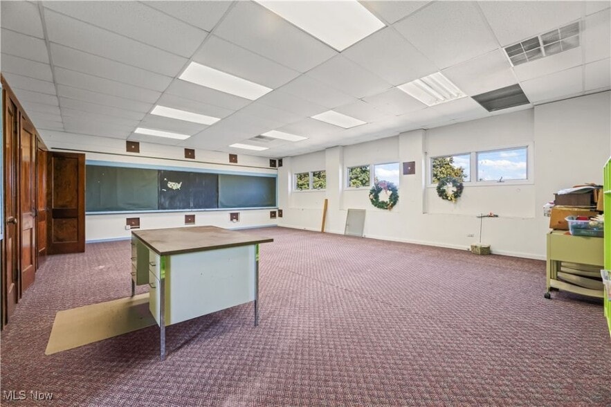 More Photos Of 16310 Lisbon St SE, Minerva Flex For Sale