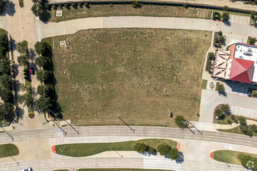 More Photos Of 7851 Eldorado Pky, McKinney Storefront Retail Office For Lease