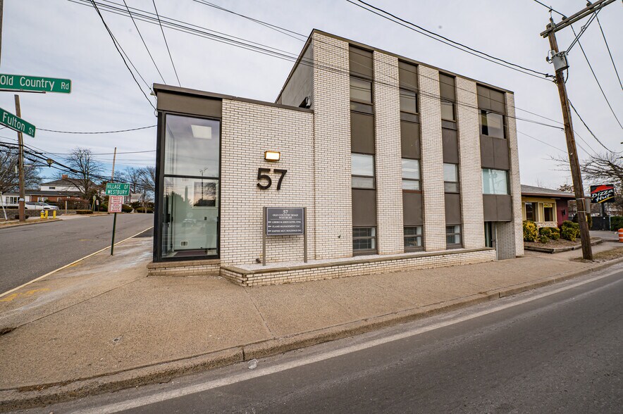 More Photos Of 57 Old Country Rd, Westbury Office For Sale