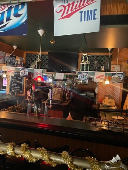 More Photos Of 400 Seaton Ave, Roselle Park General Retail For Sale