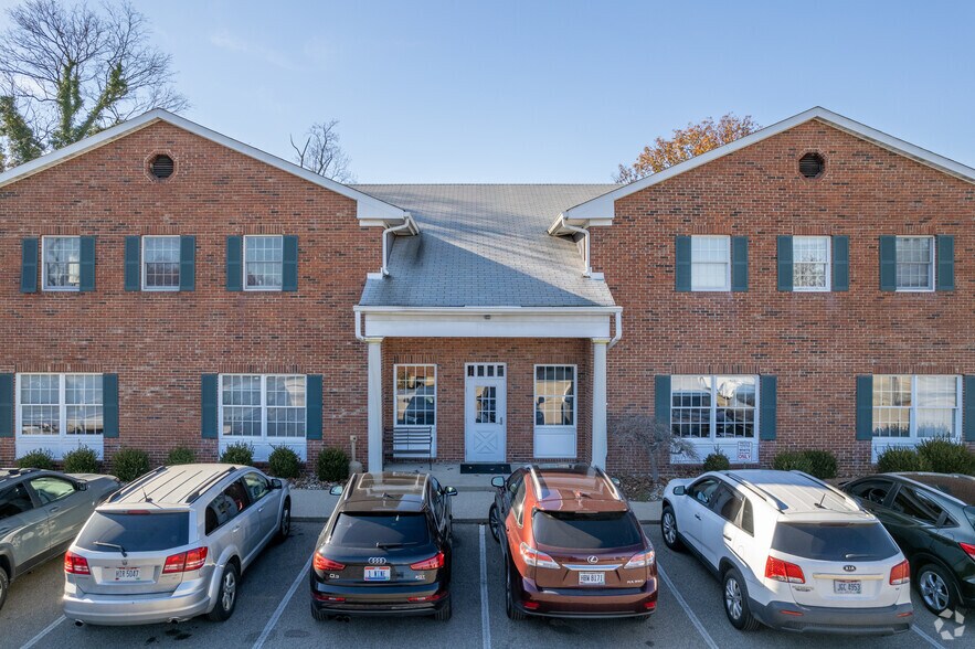 Primary Photo Of 7800 Cooper Rd, Montgomery Medical For Lease
