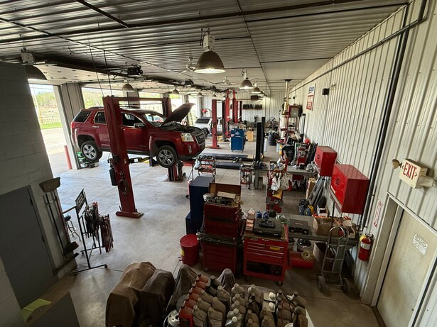 More Photos Of 1 Dennison Yard Cir, Dennison General Retail For Sale