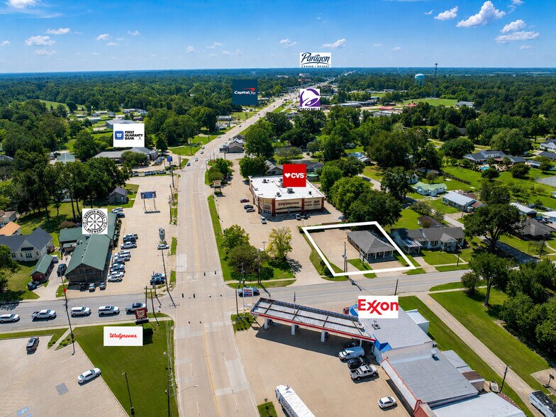 More Photos Of 321 S Main St, Marksville Office For Sale