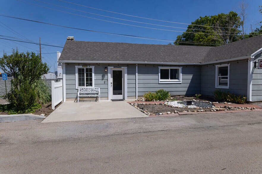More Photos Of 6051 S 900 E, Murray General Retail For Lease