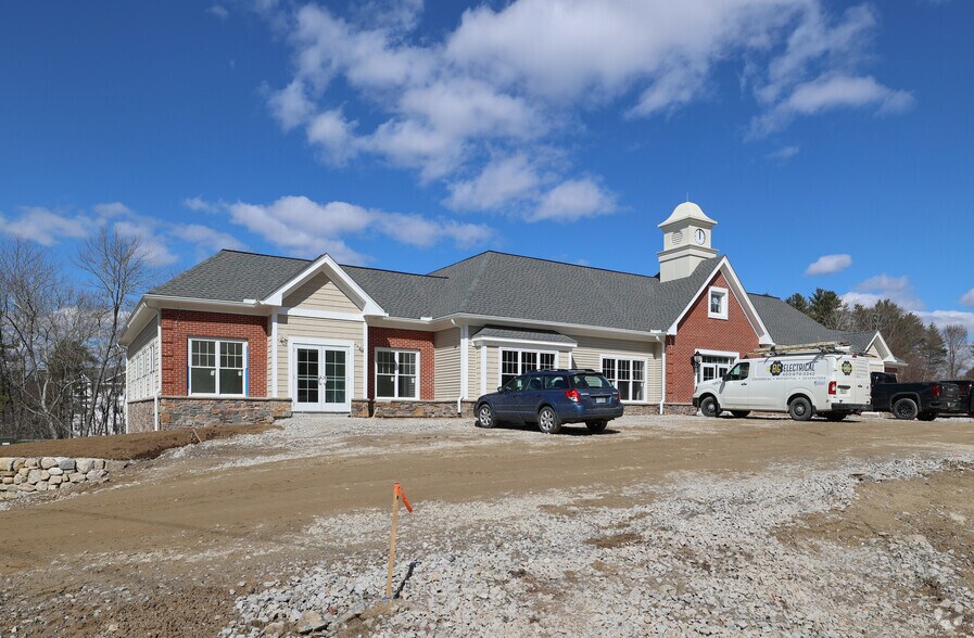 More Photos Of 1 Scottish Way, Derry Office For Lease